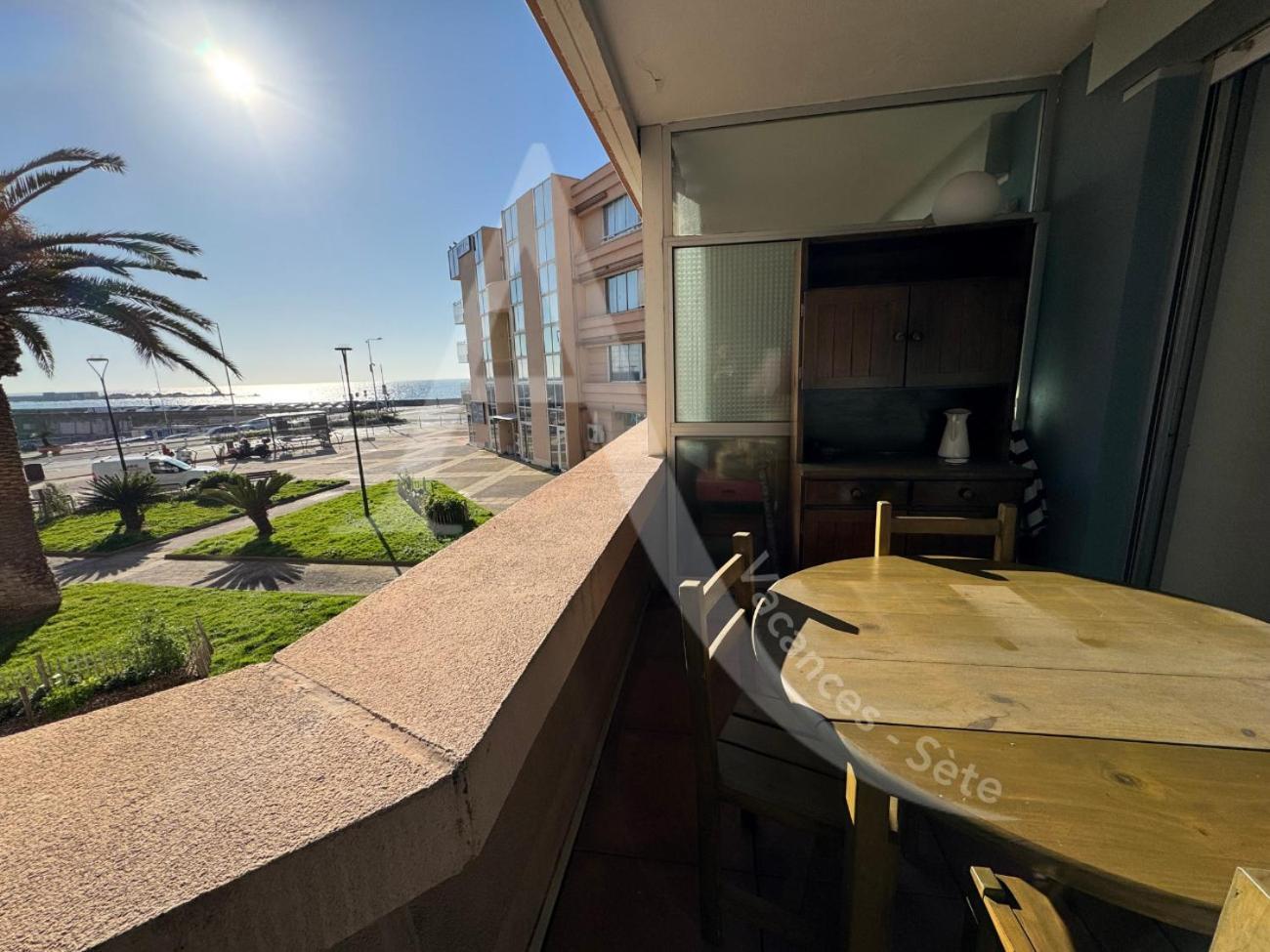 1 Chambres, Pkg, A Mi Chemin Entre Plages Et Centre Historique Sete Exterior photo